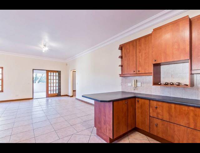 2 BEDROOM APARTMENT TO LET IN BRYANSTON